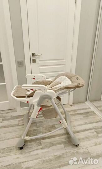 Стульчик для кормления babyton