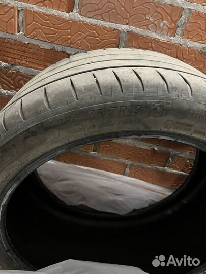 Michelin Pilot Sport 4 255/40 R19 и 285/35 R19