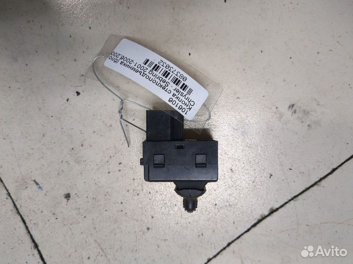 Кнопка стеклоподъемника Chrysler Sebring, 2002