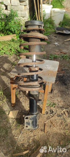 Стойка ваз 2114