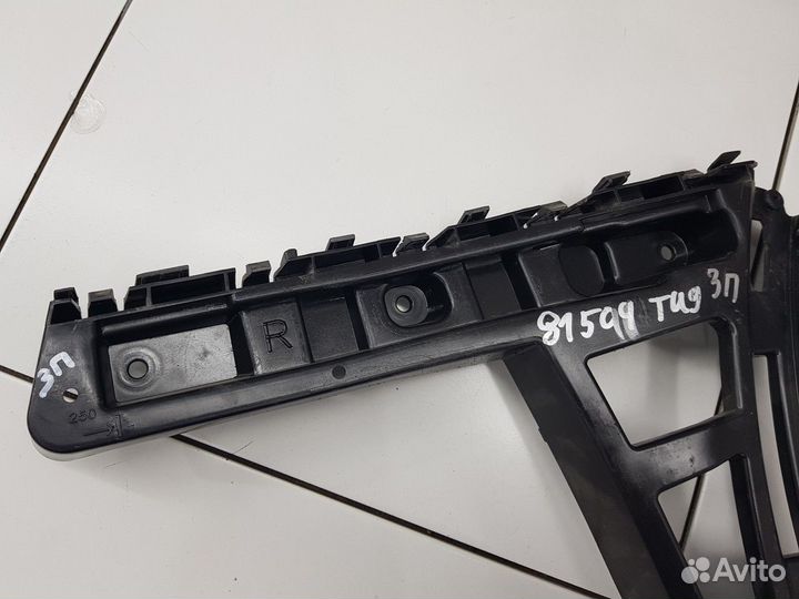 Кронштейн заднего бампера правый (Geely Tugella)