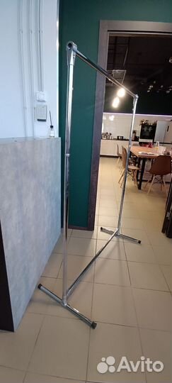 Вешалка напольная