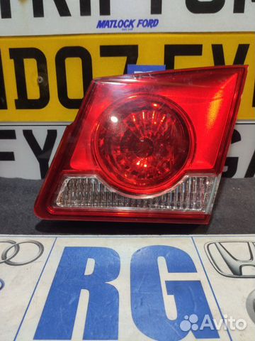 Фонарь крышки багажника правый Chevrolet Cruze
