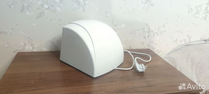 Электросушитель для рук Ballu