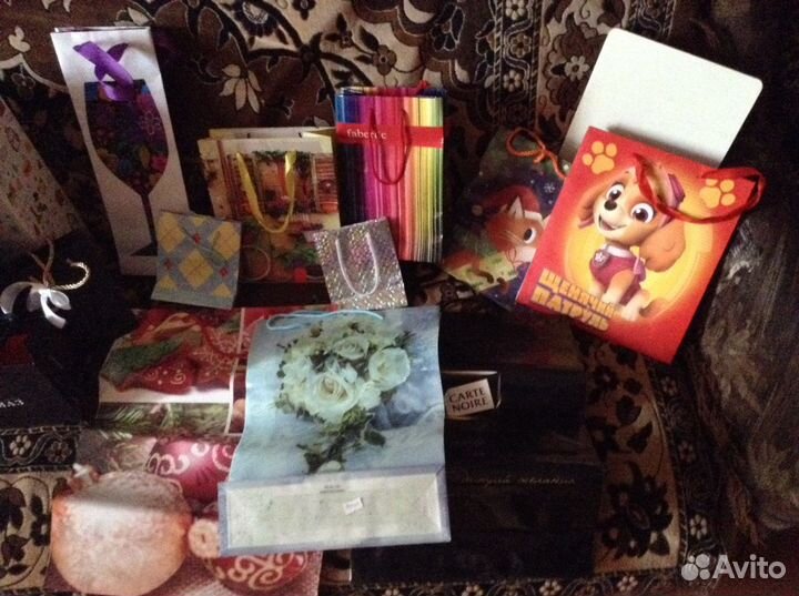 Подарочные пакеты