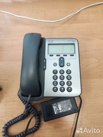 Телефон Avaya 9620l и Cisco 7911