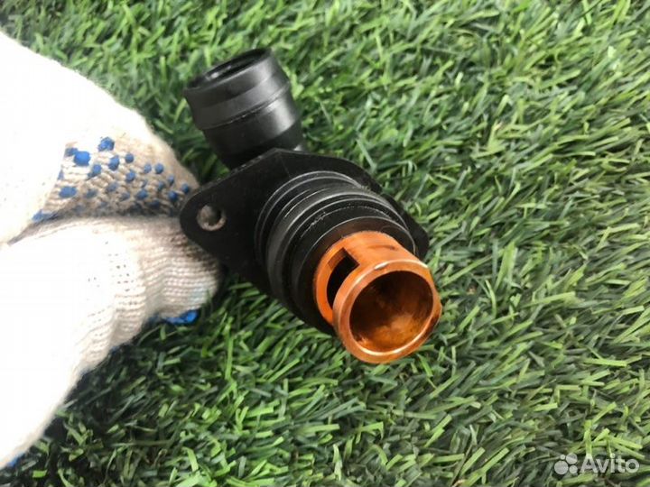 Клапан вентиляции картерных газов Bmw 5 F10 N52B25