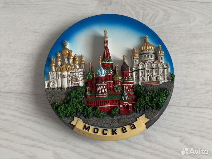 Тарелки сувенирные керамика диаметр 10-20 см