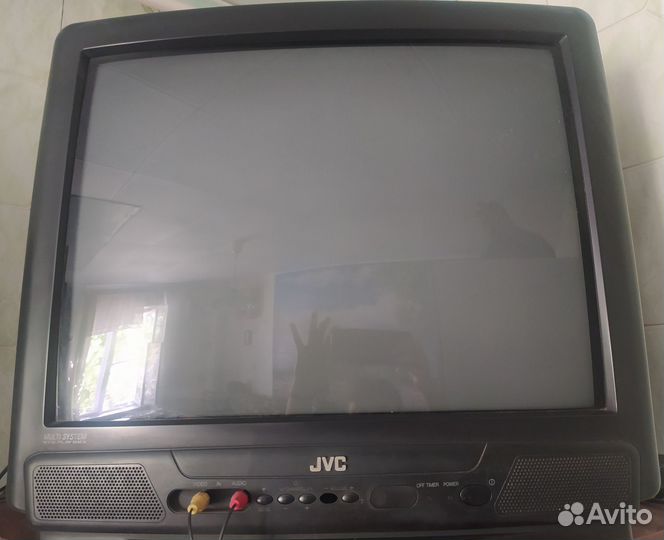 Продаю телевизор JVC 21