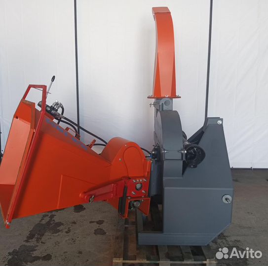 Измельчитель веток / Дробилка / Щепорез на трактор