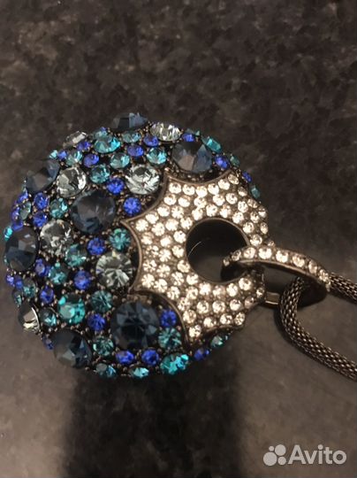 Кулон объёмный с камнями винтаж