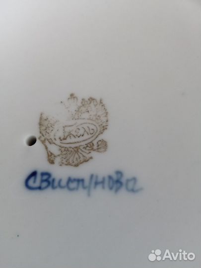 Тортница гжель