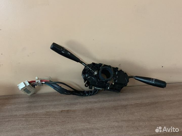 Переключатель подрулевой Тойота Корола Е10