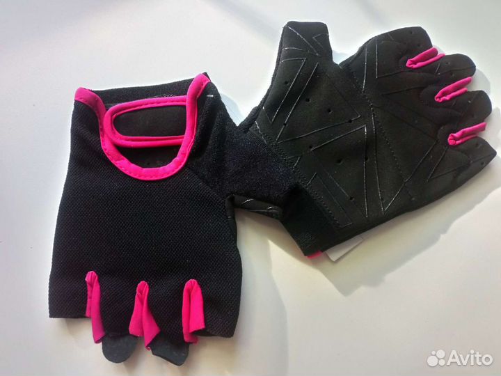 Топ reebok размер 48-50 велоперчатки crivit