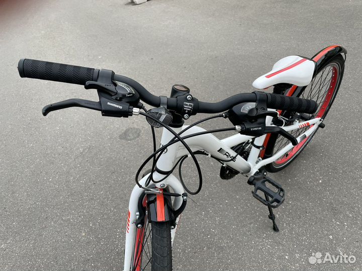 Велосипед Mercedes-benz