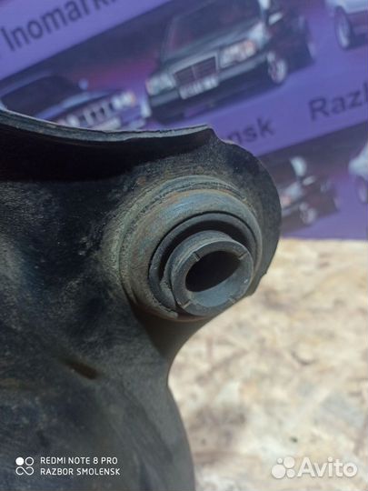 Рычаг передней подвески Рено Лагуна 2