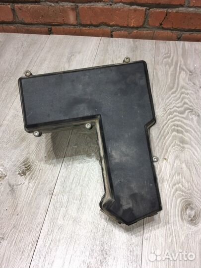 Корпус предохранителей Land Rover Freelander 1