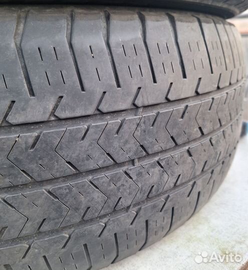 Michelin Agilis 51 215/65 R16 106T