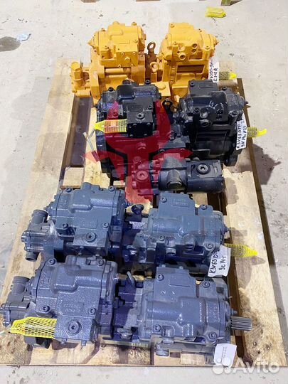 Основной насос Hyundai R210W-9AMH 31Q6-15010