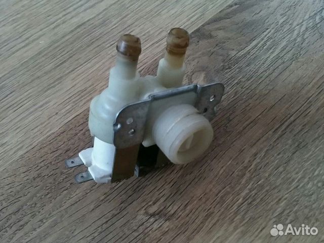 Клапан подачи воды