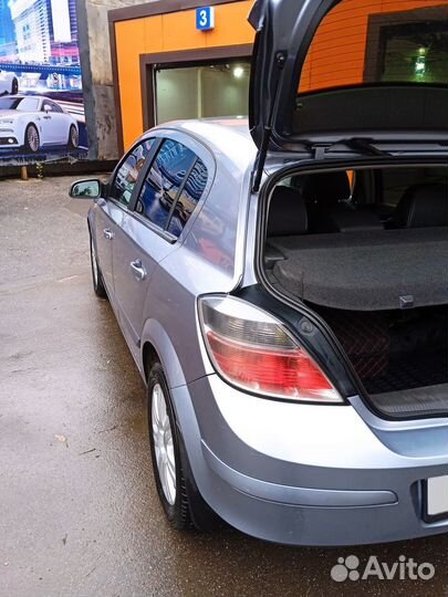 Opel Astra 1.8 AT, 2007, 170 000 км