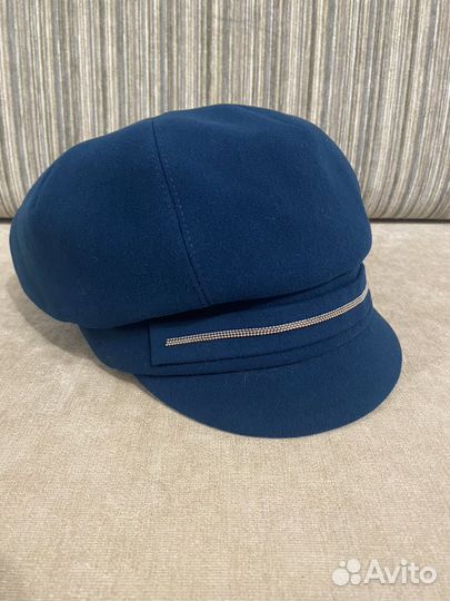 Шапки разные