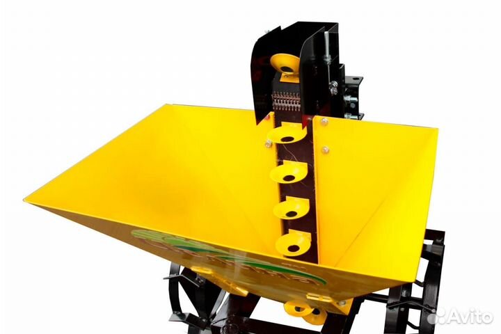 Картофелесажалка Целина кс-01