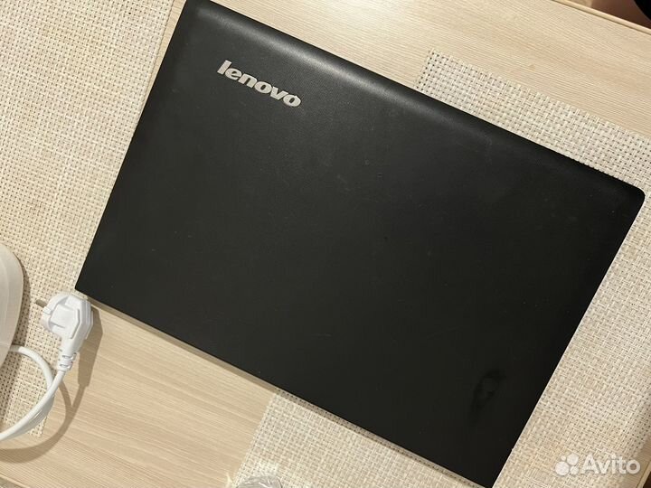 Ноутбук lenovo