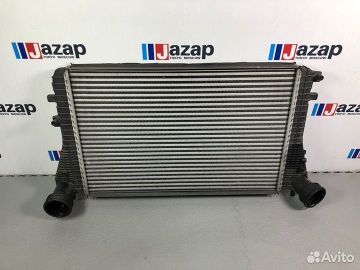 Интеркулер Audi A3 8P cdaa 2010