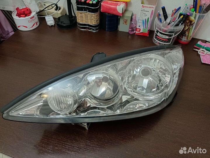 Фары на Toyota Camry 30. Левая и правая