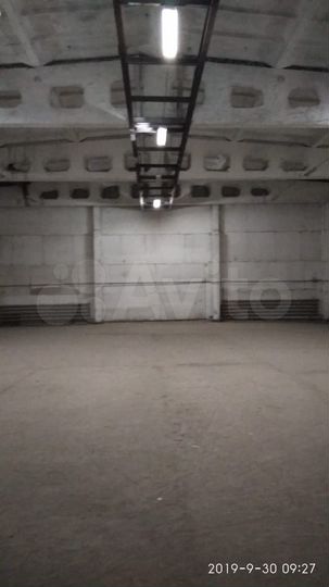 Склад, 428 м²