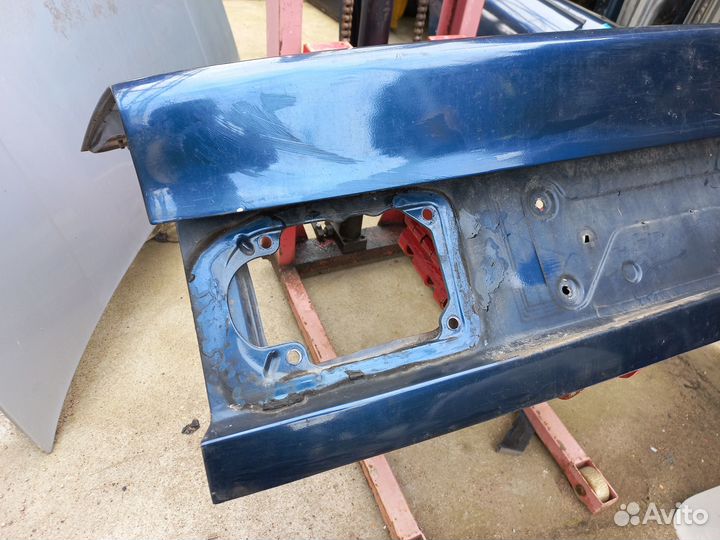 Крышка багажника Audi 100/45 A6/C4 S6 Ауди седан