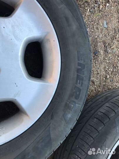 Продам комплект колес на R17