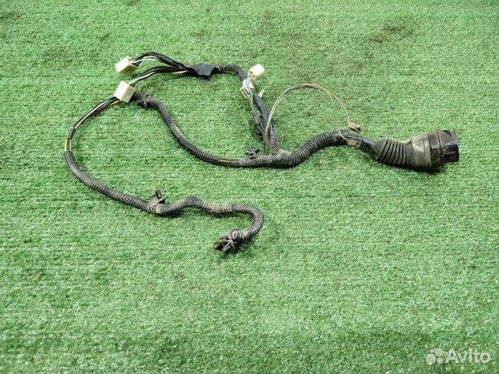 Проводка двери Chevrolet Niva универсал 2123 2006