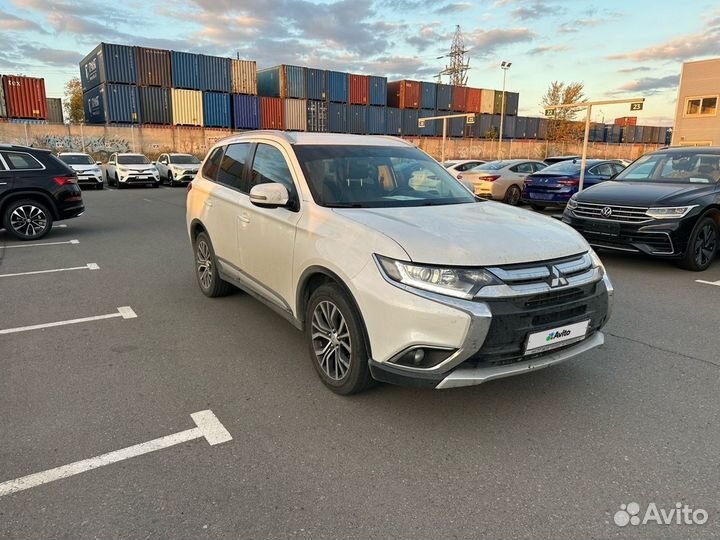 Mitsubishi Outlander 2.0 CVT, 2017, 92 014 км