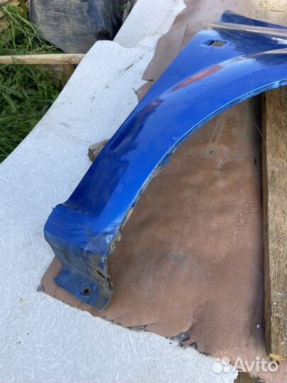 Крыло переднее правое Logan 1 Largus