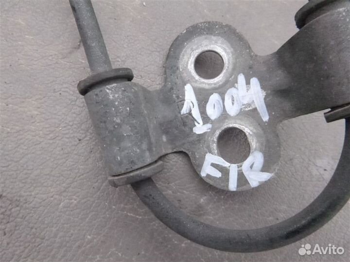 Датчик abs передний правый Subaru Legacy BE5 EJ204