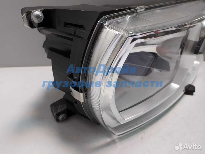 Фара Скания R 5 серии ксенон