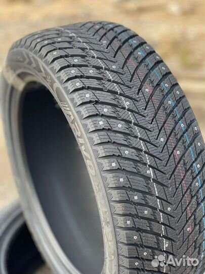 Arivo Ice Claw ARW7 255/45 R20 101T