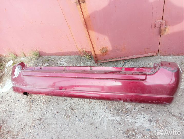 Бампер задний Митсубиси Спейс стар