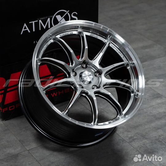 Work Emotion ZR10 (Replica) 18x8.5 5x112 8.4кг