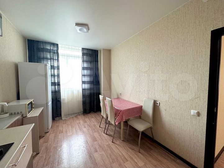 2-к. квартира, 88 м², 23/26 эт.