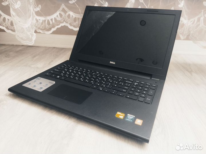 Игровой ноутбук i5-5200/SSD+HDD/GT820M