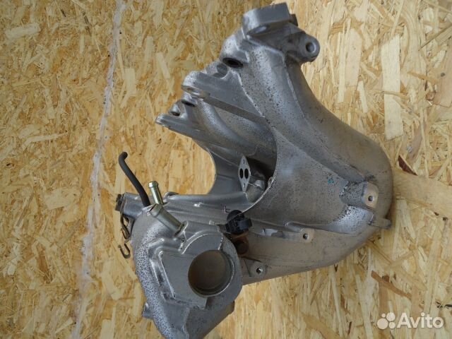 Коллектор впускной Mitsubishi Grandis NA4W 4G69