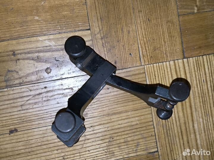 Устройство для проверки индикаторов ич