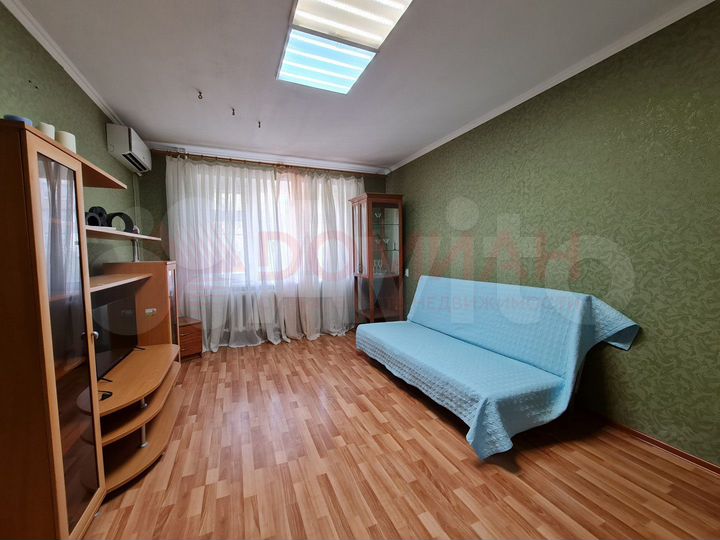 3-к. квартира, 84 м², 2/10 эт.