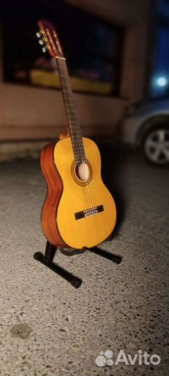 Гитара yamaha c80