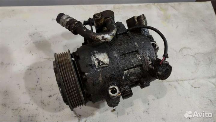 Компрессор кондиционера 6Q0820803G Volkswagen Polo