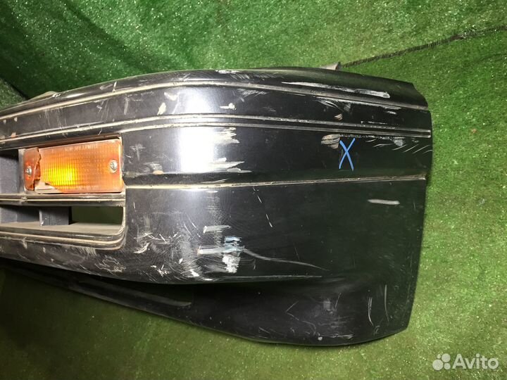 Бампер передний Mazda Bongo SS Черный с усилителем