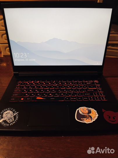 Игровой ноутбук MSI мs-16R1